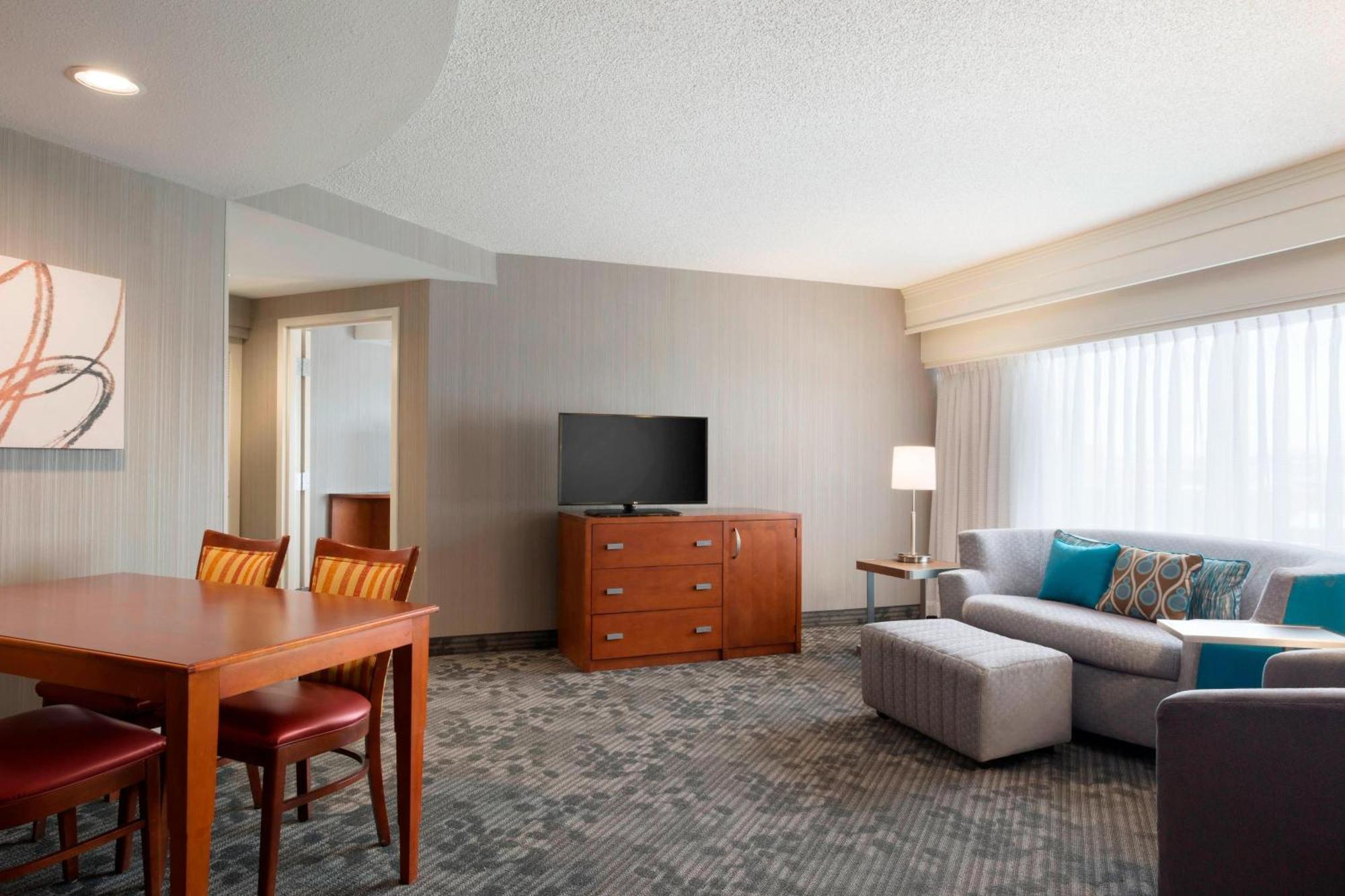 Courtyard By Marriott Fort Smith Downtown Esterno foto
